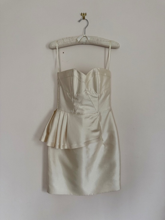 Kirrabilla Dresses & Skirts - Size 4 Short Ivory dress w/peplum waist - perfect for bridal or graduation